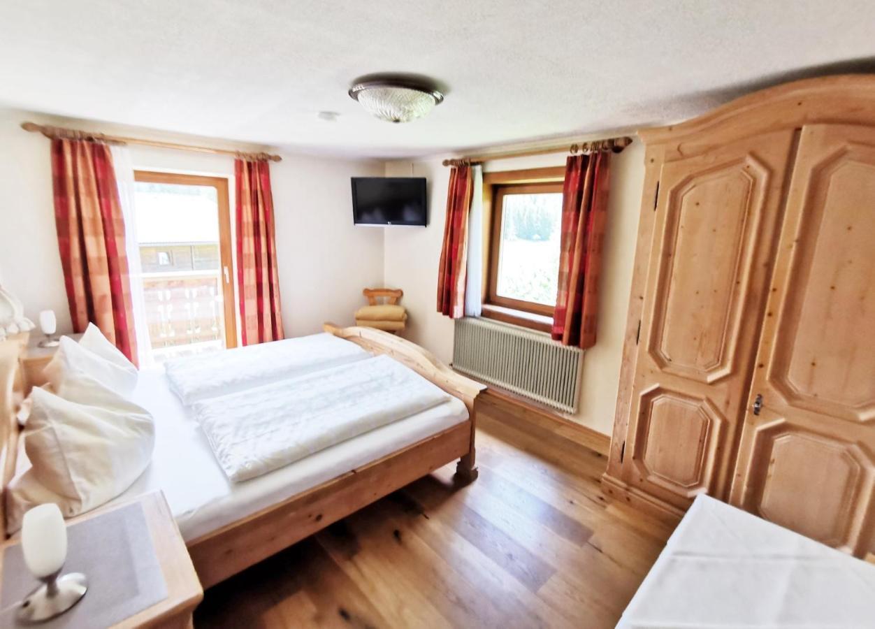 Haus Marienheim Bed & Breakfast Heiligenblut Eksteriør bilde