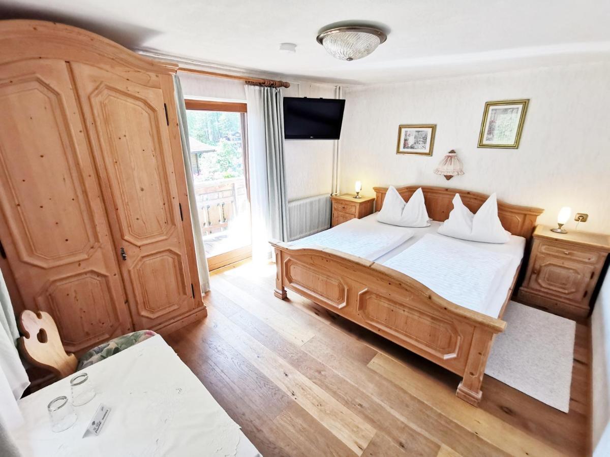 Haus Marienheim Bed & Breakfast Heiligenblut Eksteriør bilde