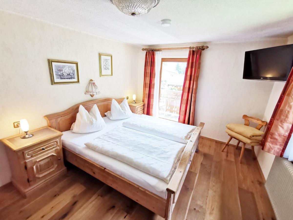 Haus Marienheim Bed & Breakfast Heiligenblut Eksteriør bilde